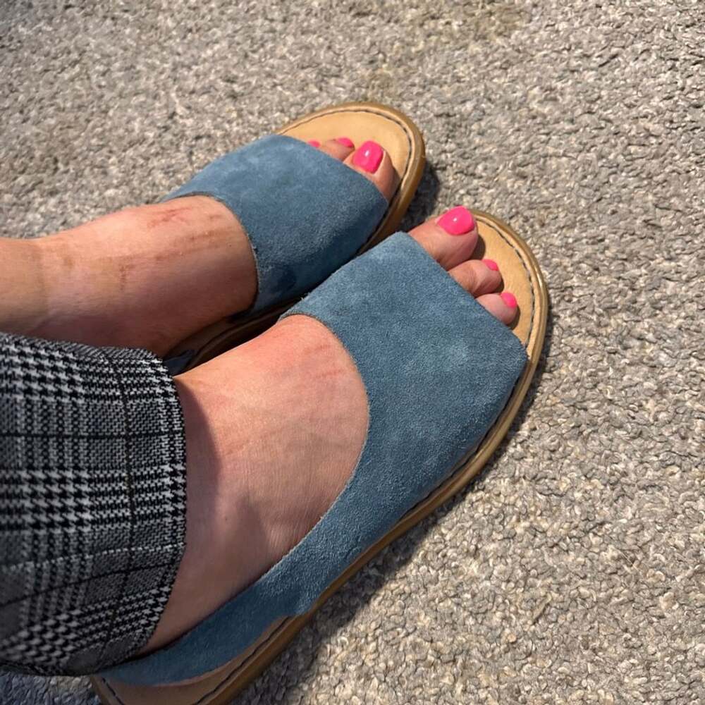 Born Inlet Blue Suede Slingback Sandals 9